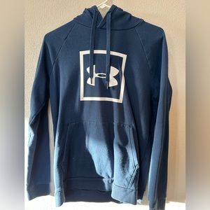 Under Armour hoodie, M